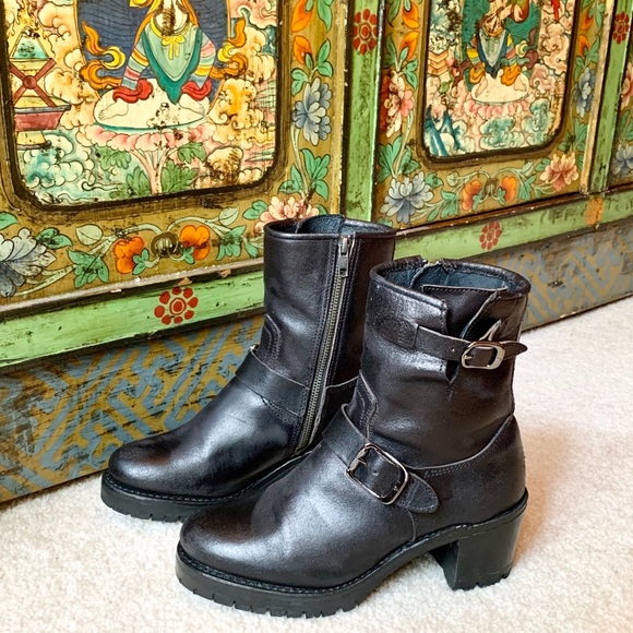 frye sabrina moto engineer